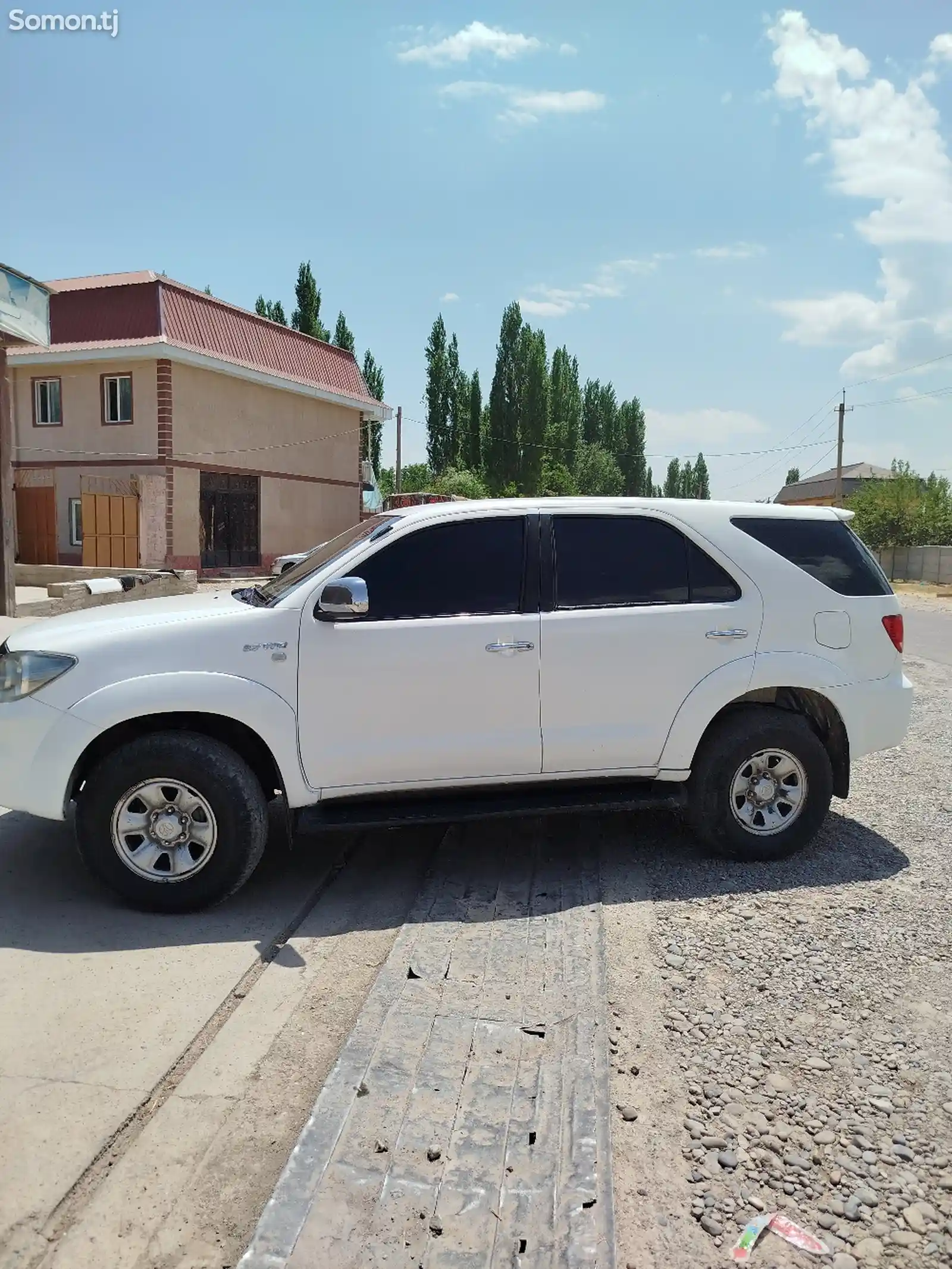 Toyota Fortuner, 2006-4