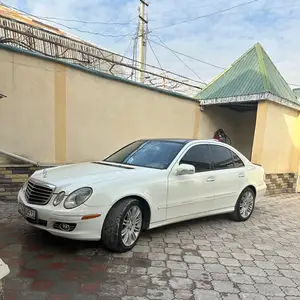 Mercedes-Benz E class, 2008