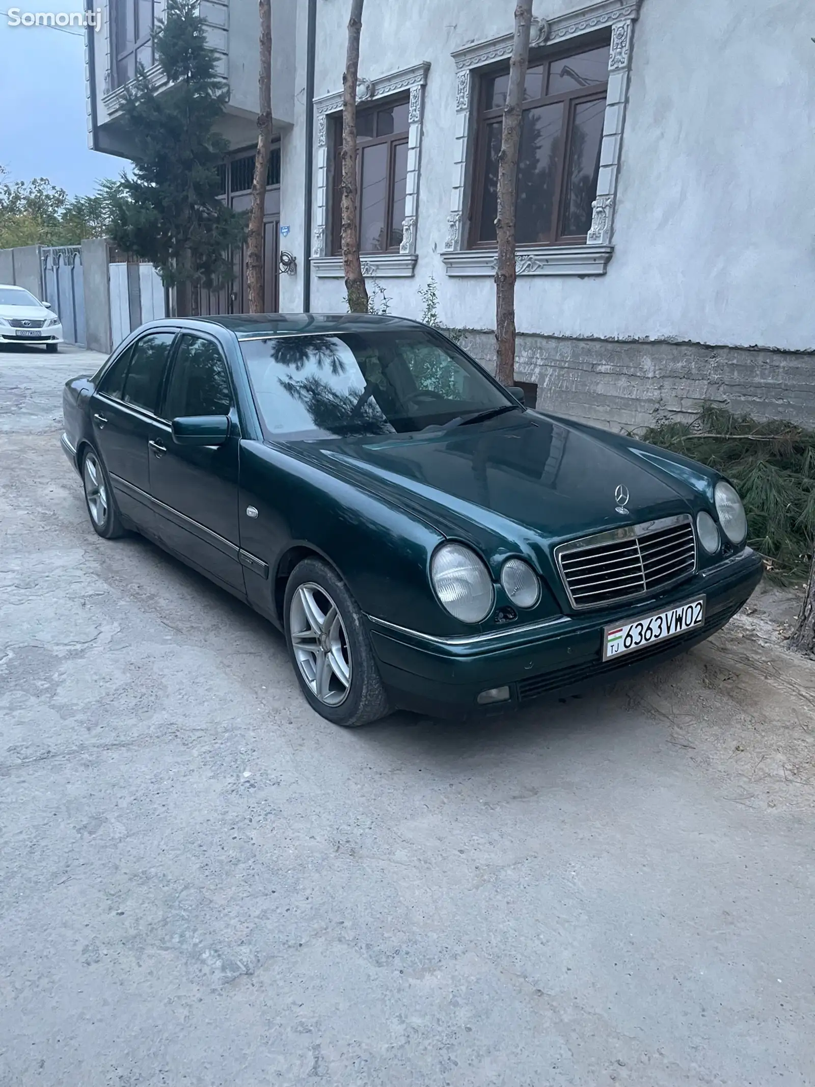 Mercedes-Benz E class, 1997-5