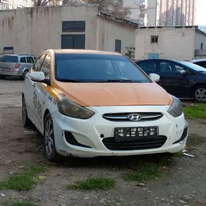 Hyundai Accent, 2016