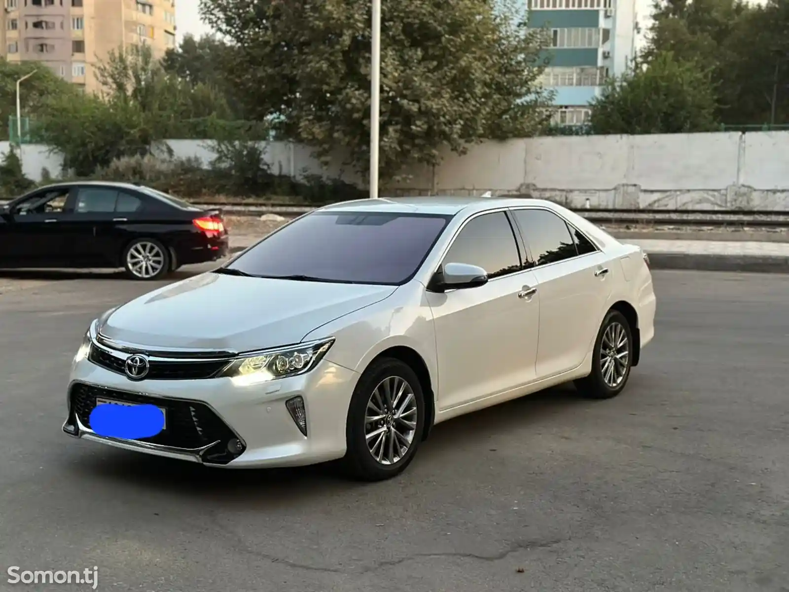 Toyota Camry, 2017-3