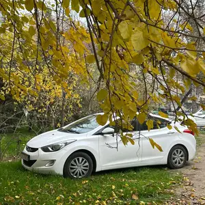 Hyundai Avante, 2011