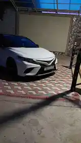 Toyota Camry, 2018-5