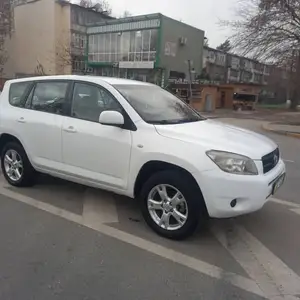 Toyota RAV 4, 2007