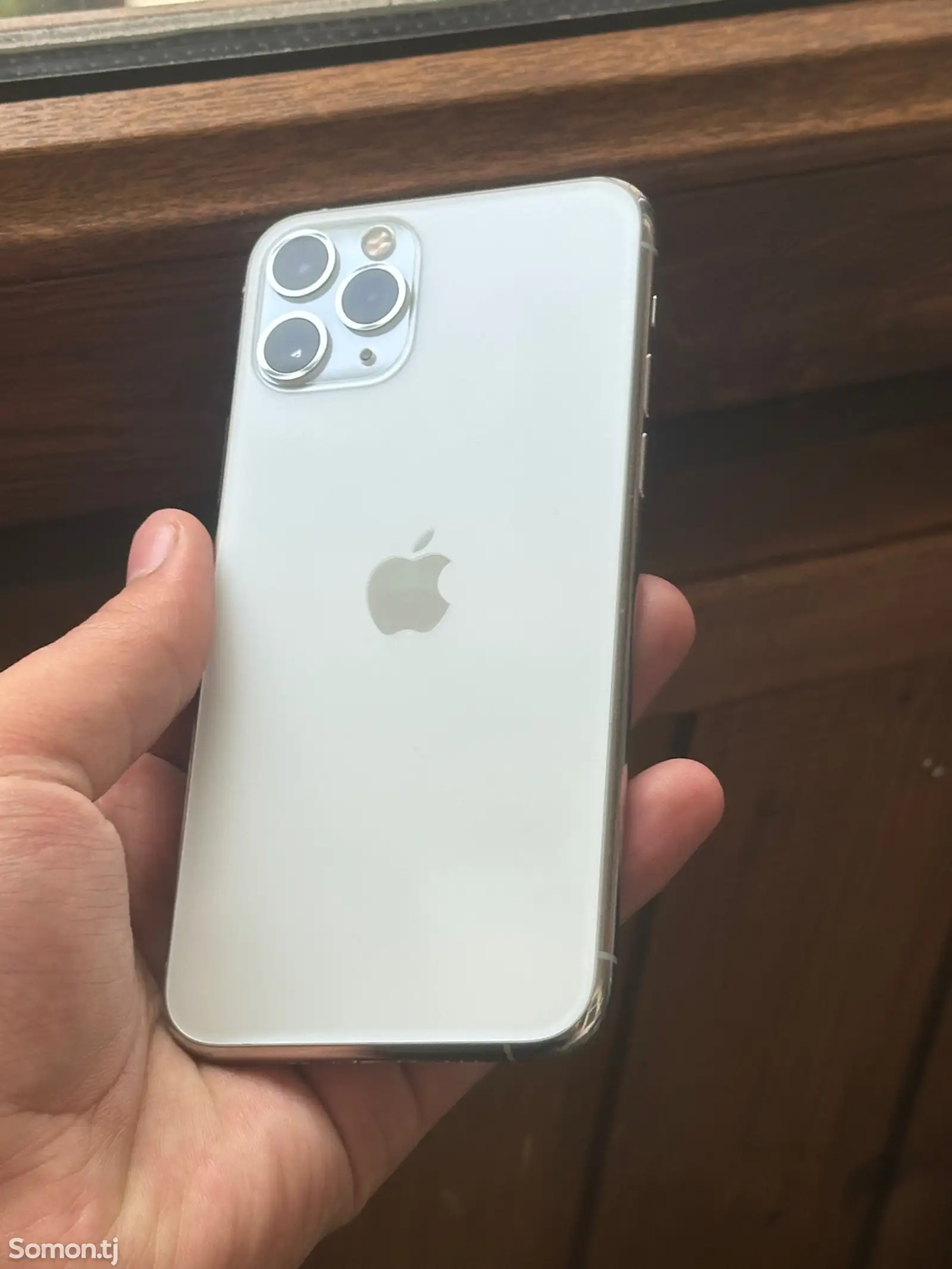 Apple iPhone 11 Pro, 256 gb, Silver-1