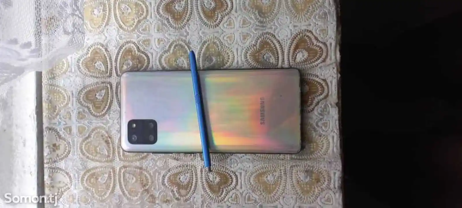 Samsung Galaxy note 10 lite-4