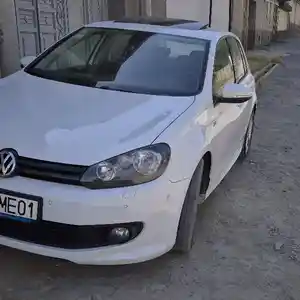 Volkswagen Golf, 2012