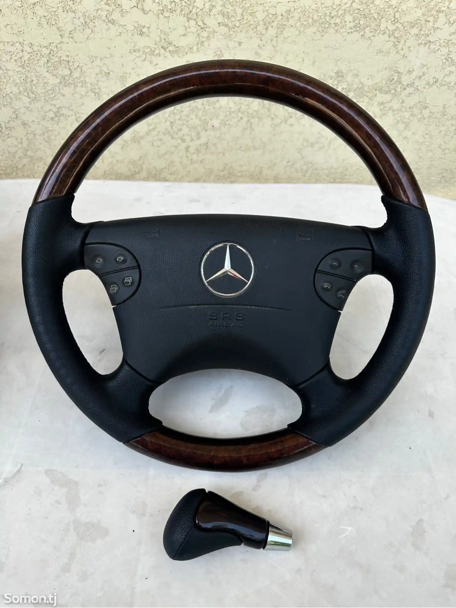 Руль мебельный на Mercedes Benz-4
