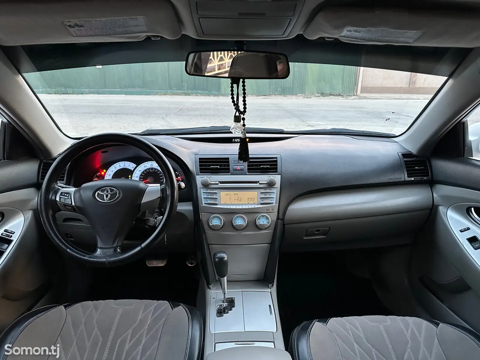 Toyota Camry, 2011-9