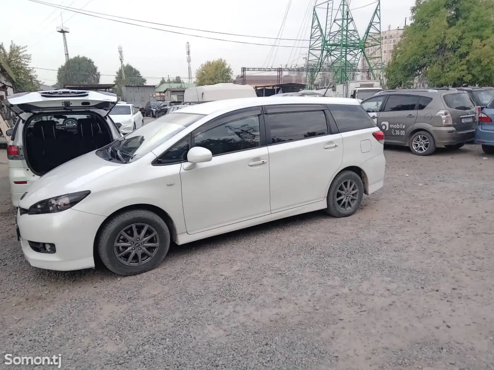 Toyota Wish, 2012-3