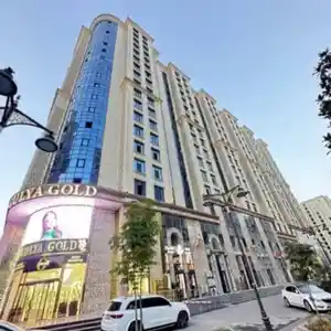 2-комн. квартира, 13 этаж, 70м², Шохмансур