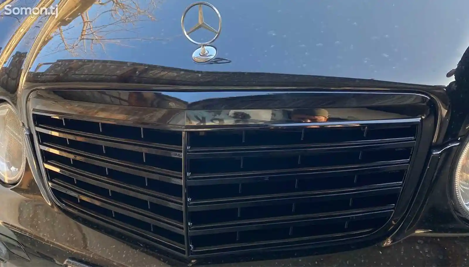 Решетка радиатора от Mercedes Benz-2