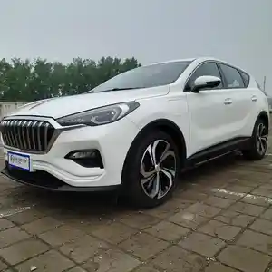 Hongqi HS3, 2020