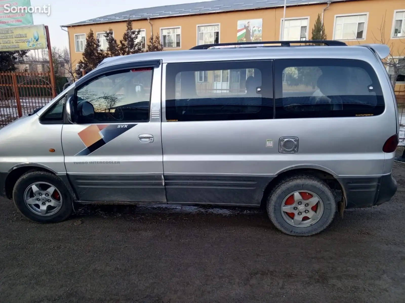 Микроавтобус Hyundai Starex, 2003-1