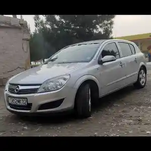 Opel Astra H, 2008