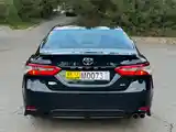 Toyota Camry, 2018-3