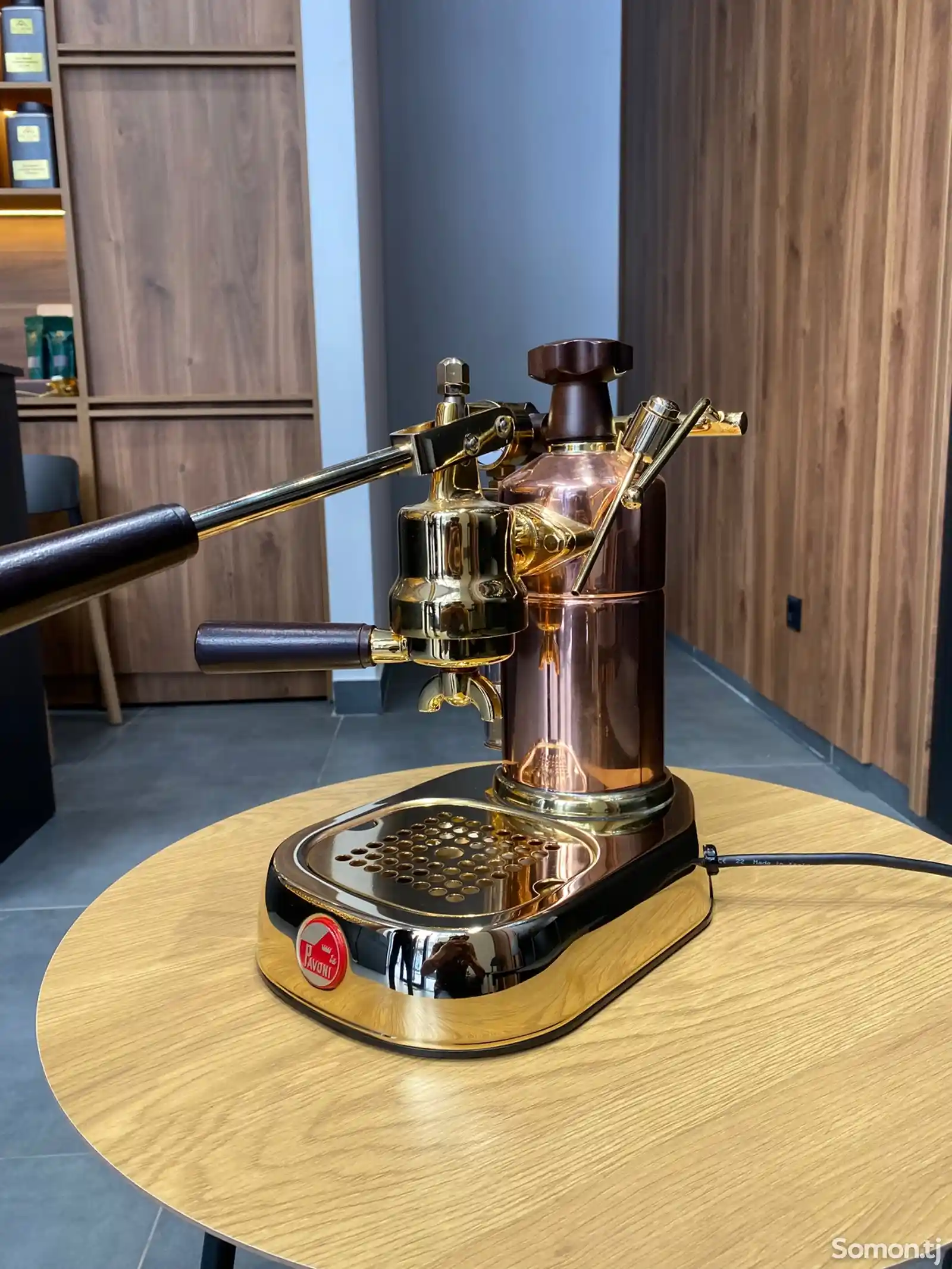 Ручная кофемашина La Pavoni Lusso-1