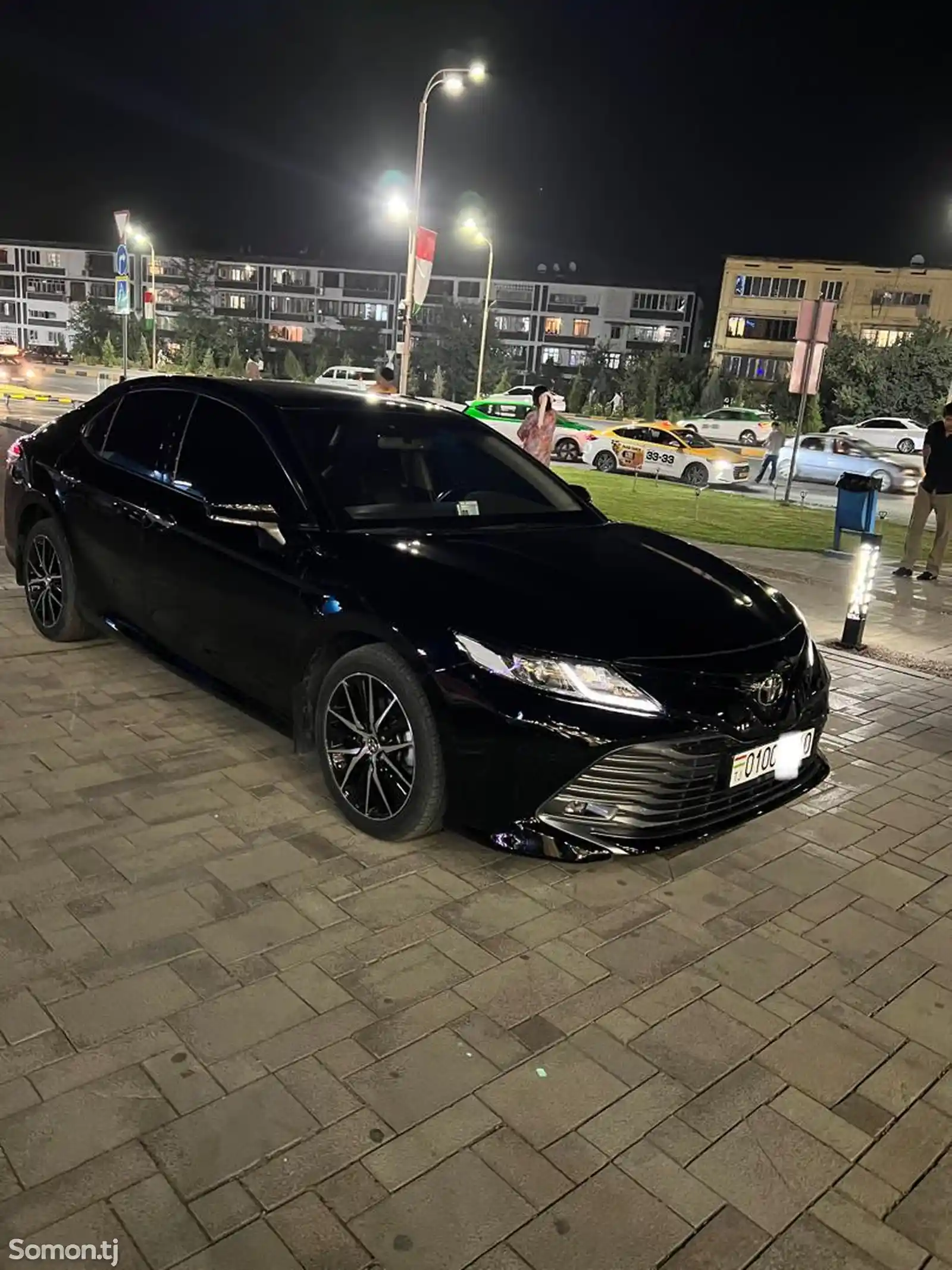 Toyota Camry, 2019-1