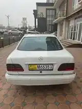 Mercedes-Benz E class, 1999-5