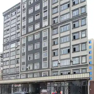 3-комн. квартира, 5 этаж, 75 м², беморхонаи маркази