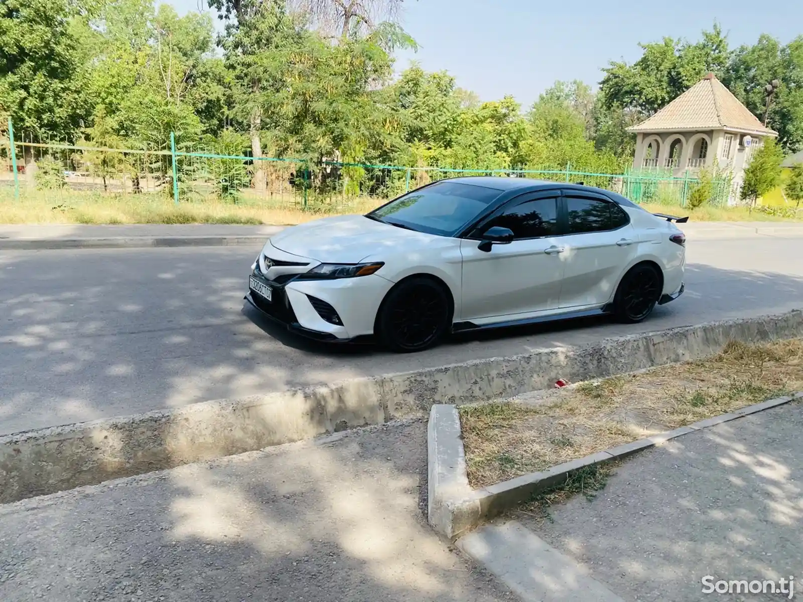 Toyota Camry, 2021-1