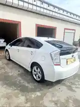 Toyota Prius, 2010-15