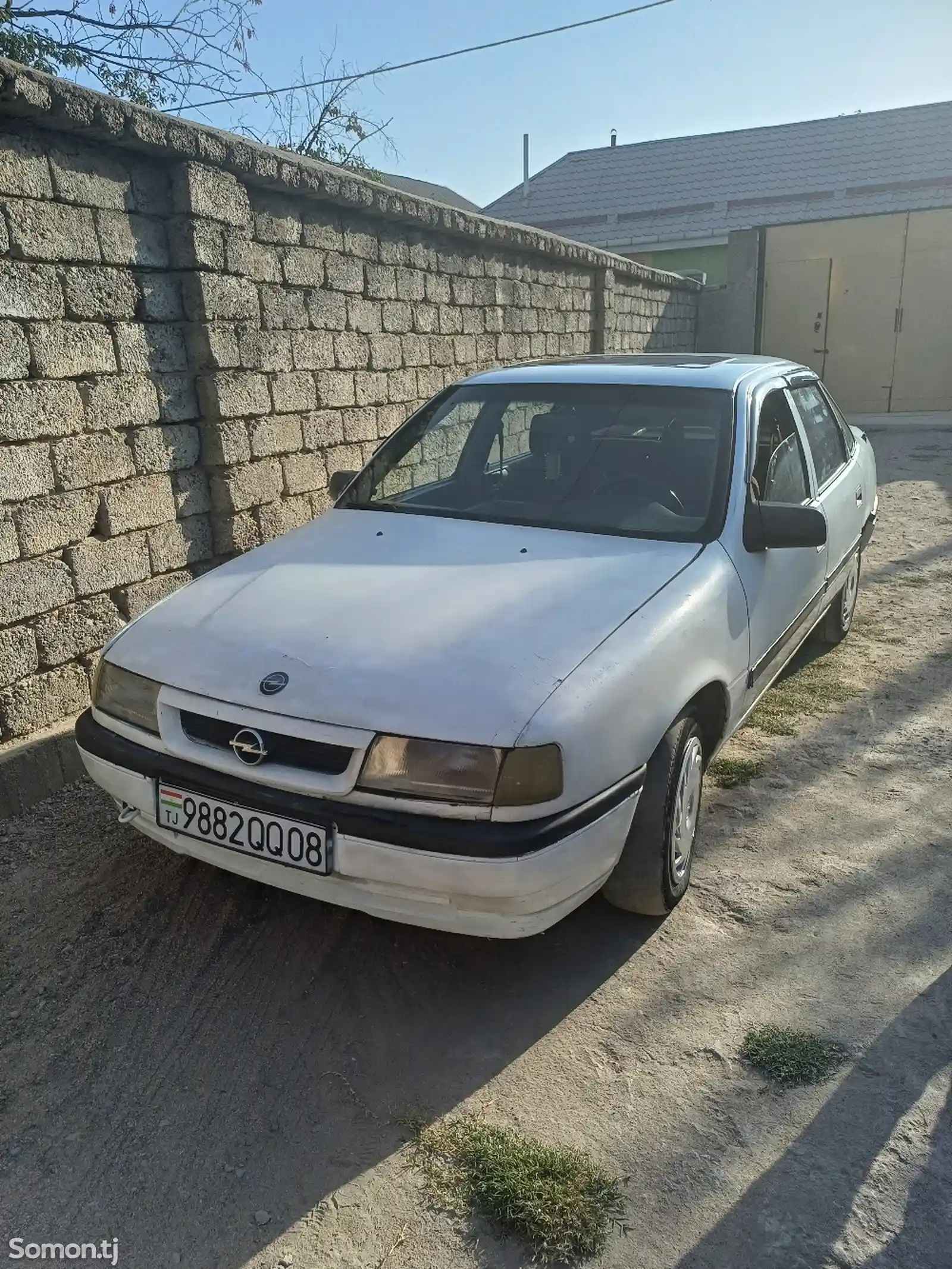 Opel Vectra A, 1990-1