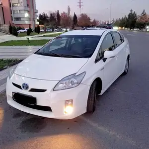 Toyota Prius, 2011