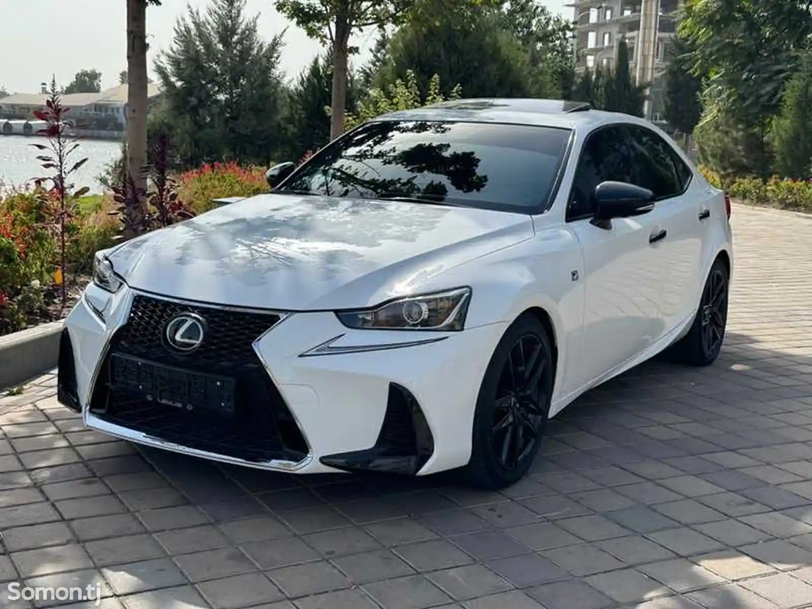 Lexus IS series, 2015-1