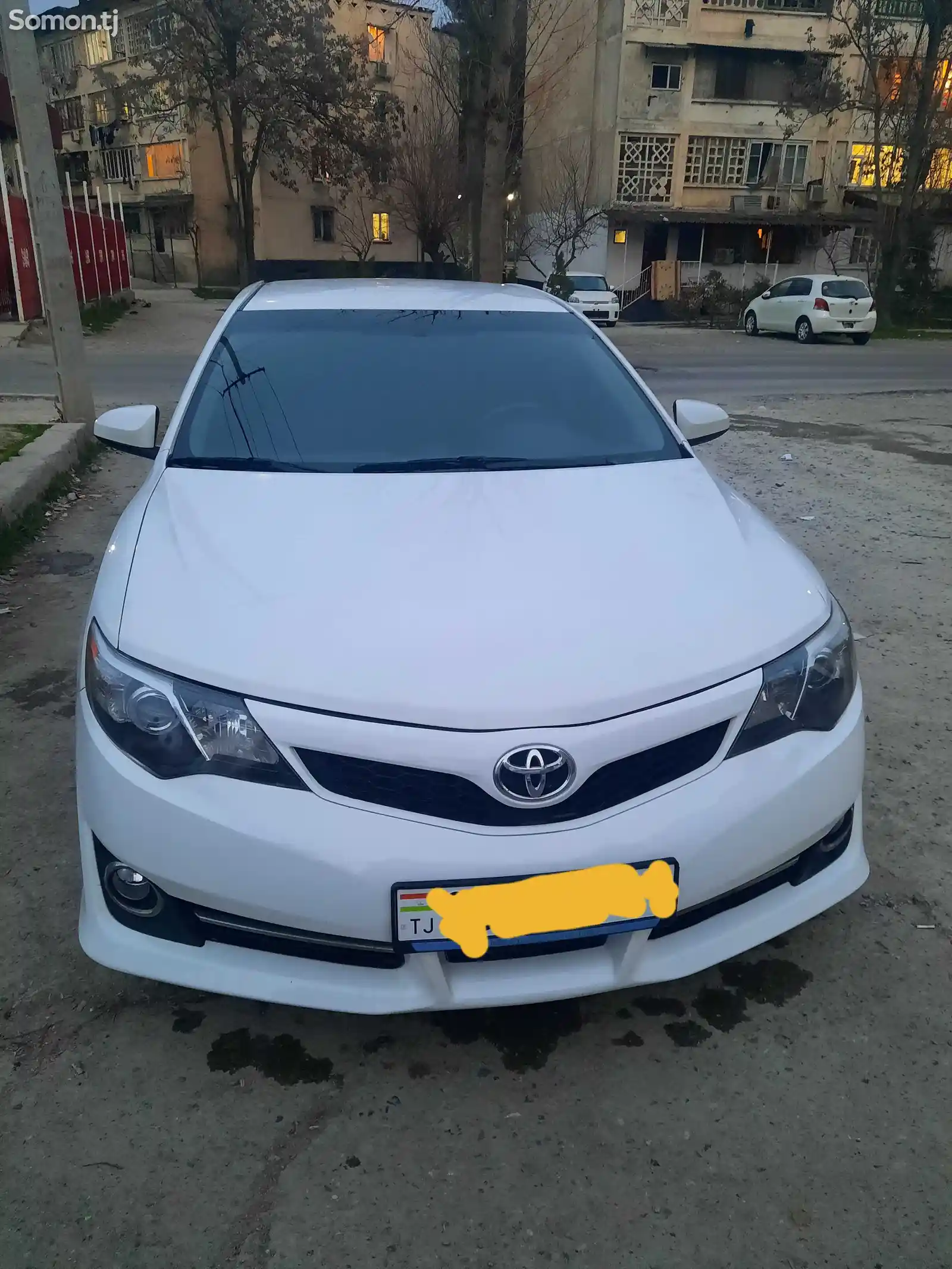 Toyota Camry, 2014-5