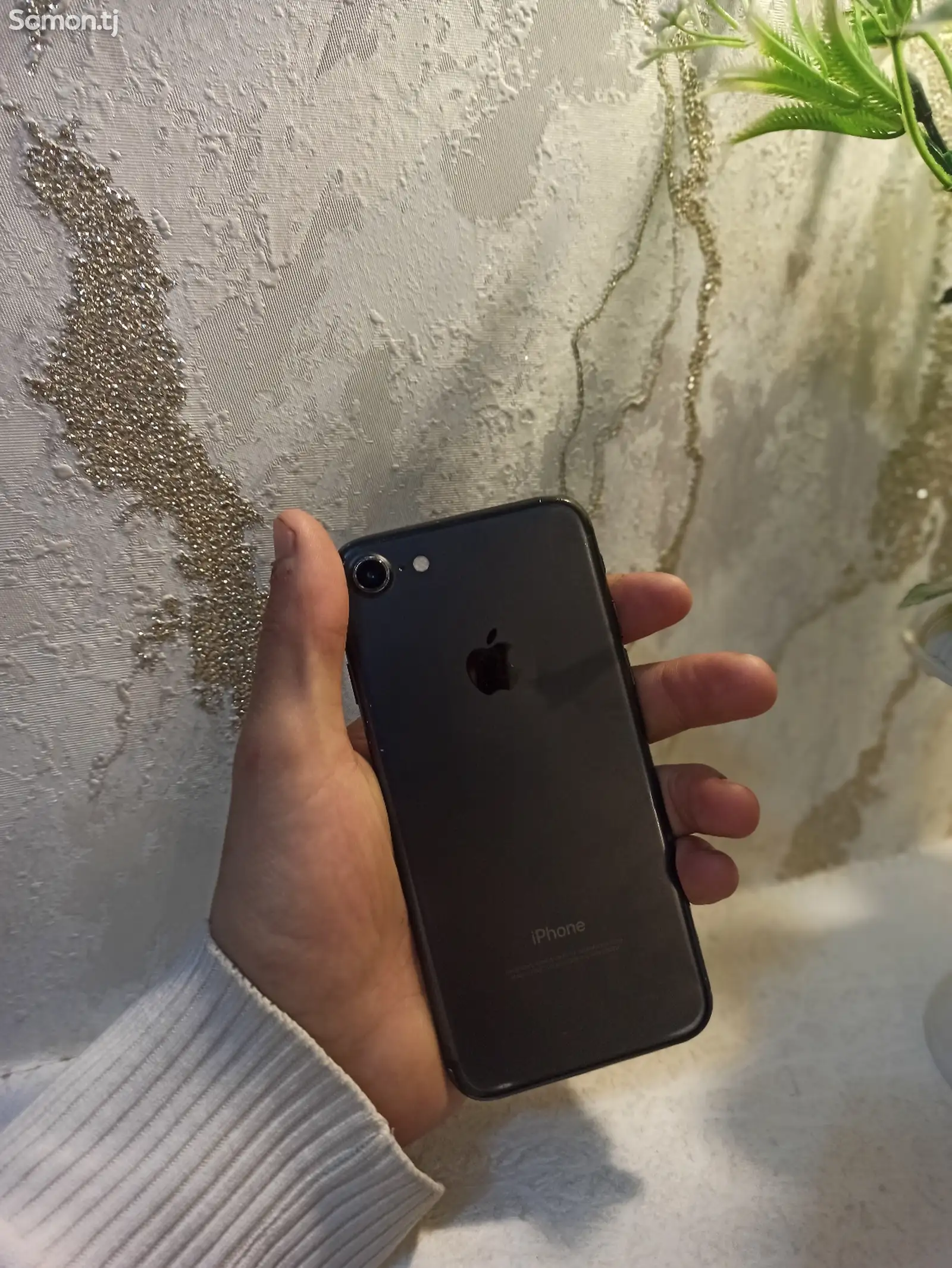 Apple iPhone 7, 32 gb-1