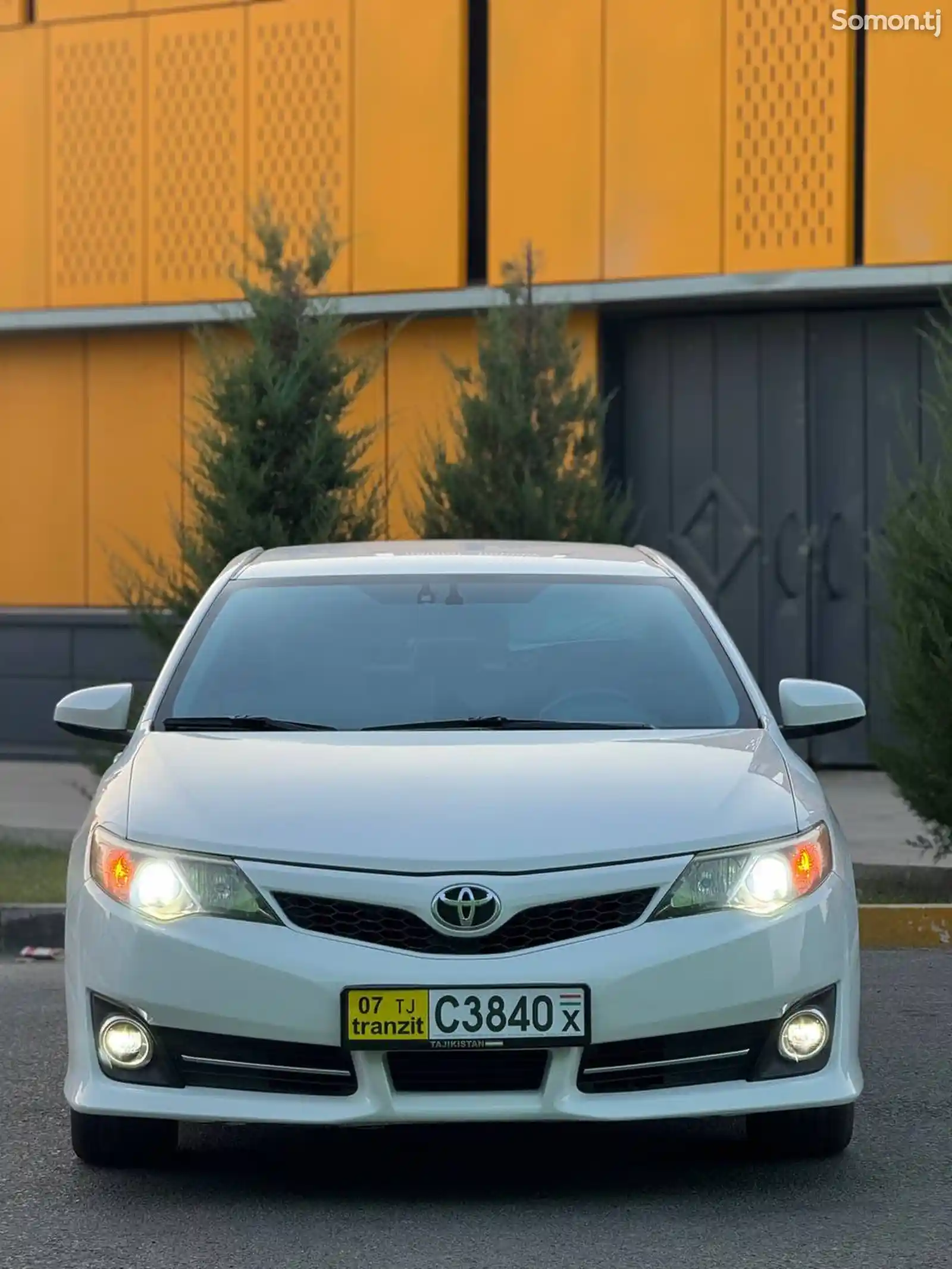 Toyota Camry, 2013-3