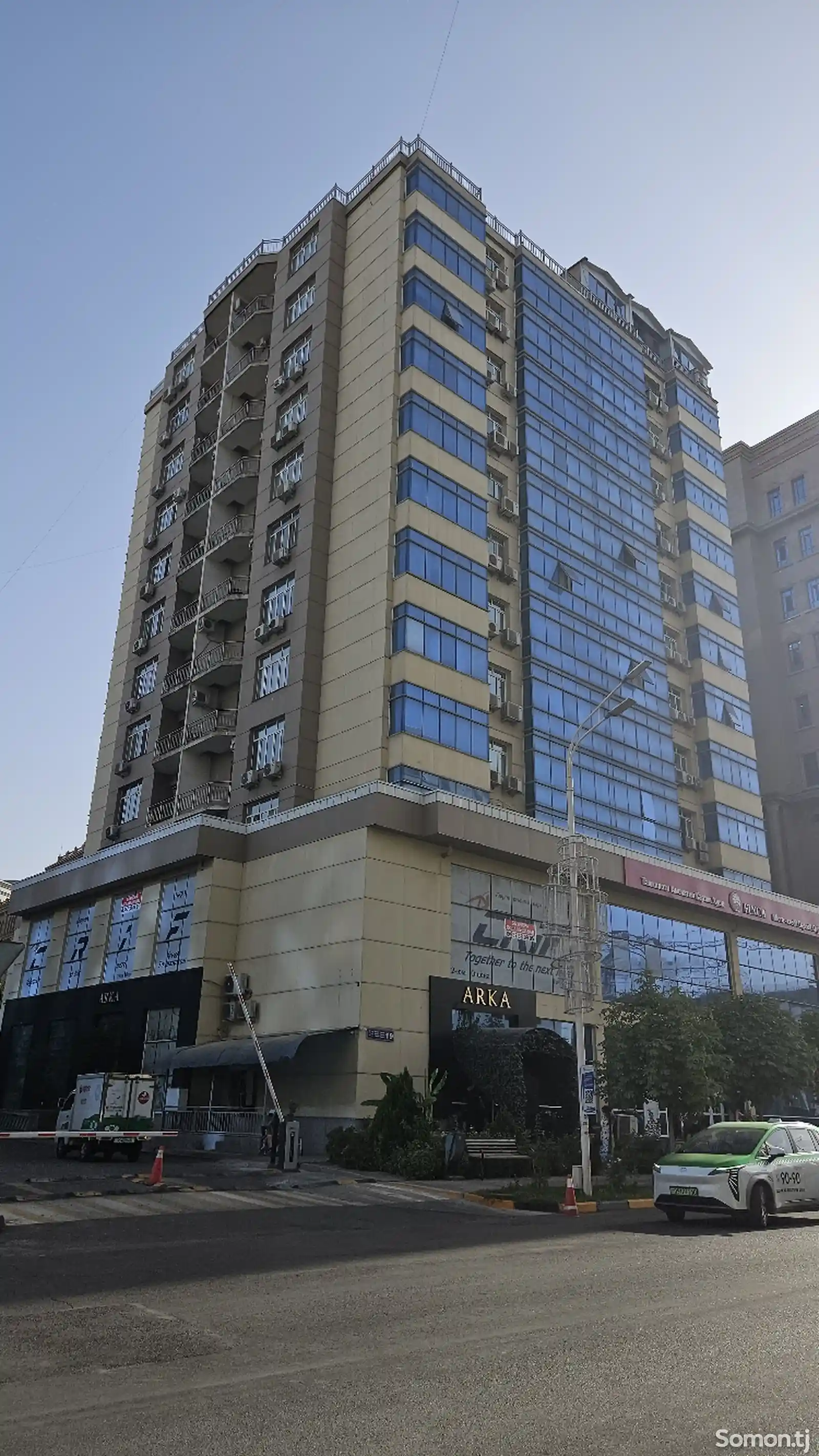 3-комн. квартира, 3 этаж, 162 м², Цум-1