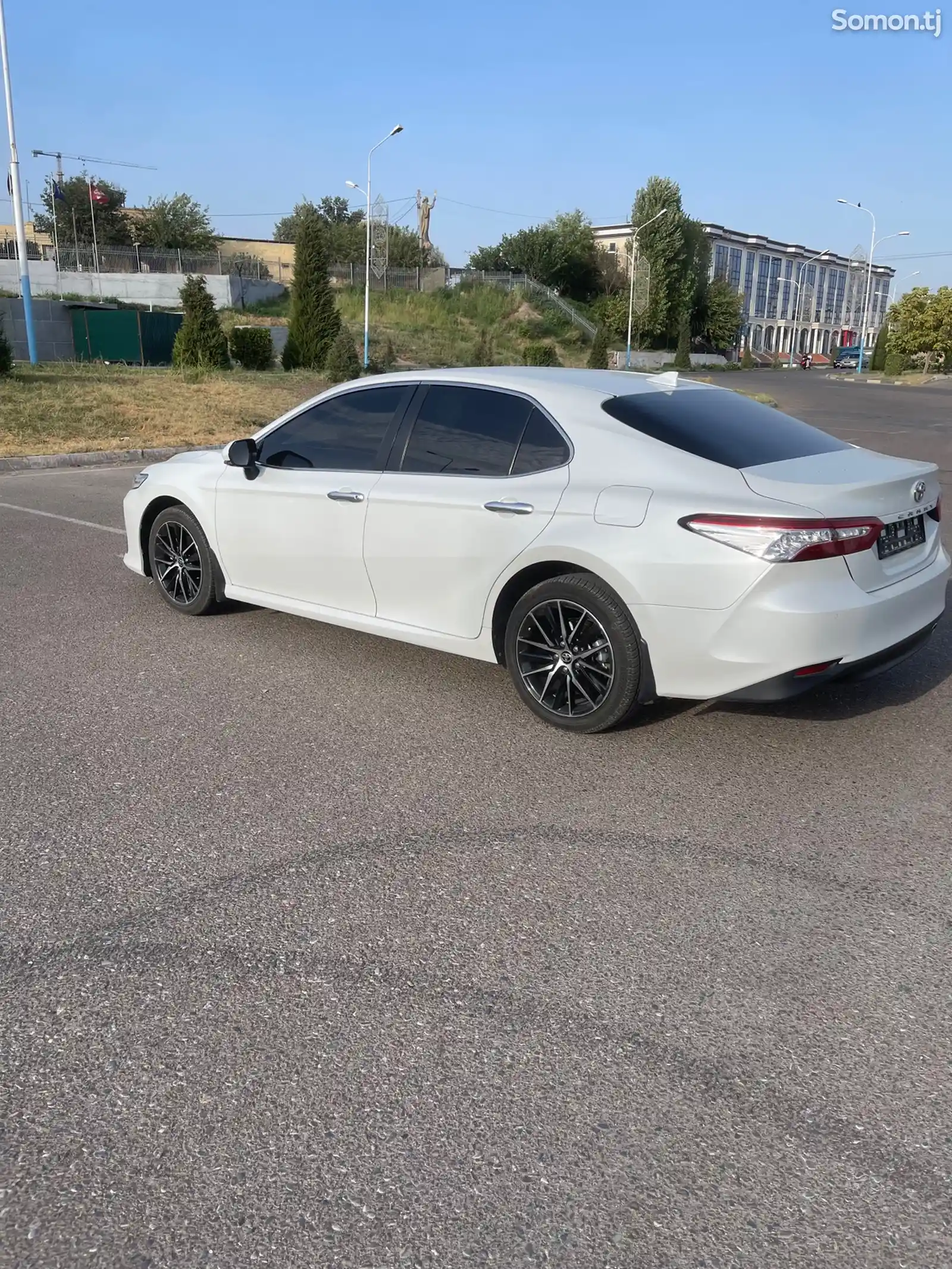 Toyota Camry, 2021-3