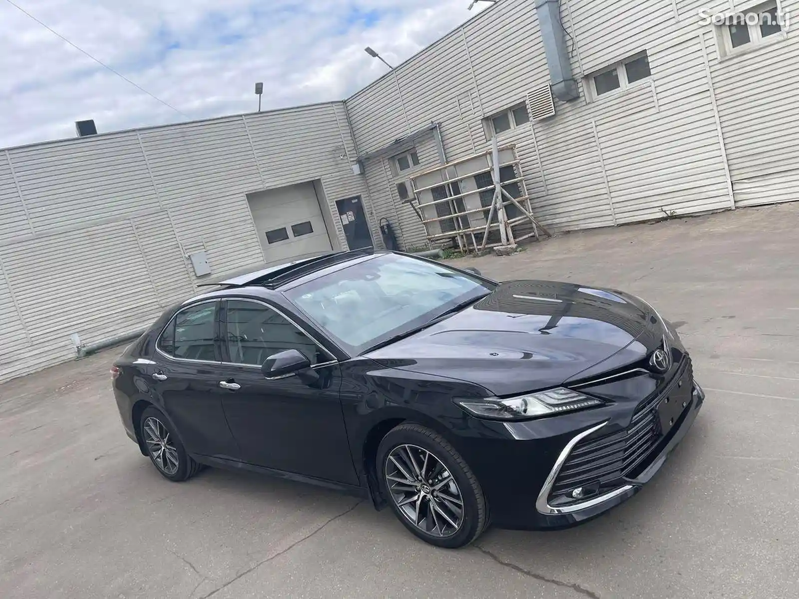 Toyota Camry, 2024-1