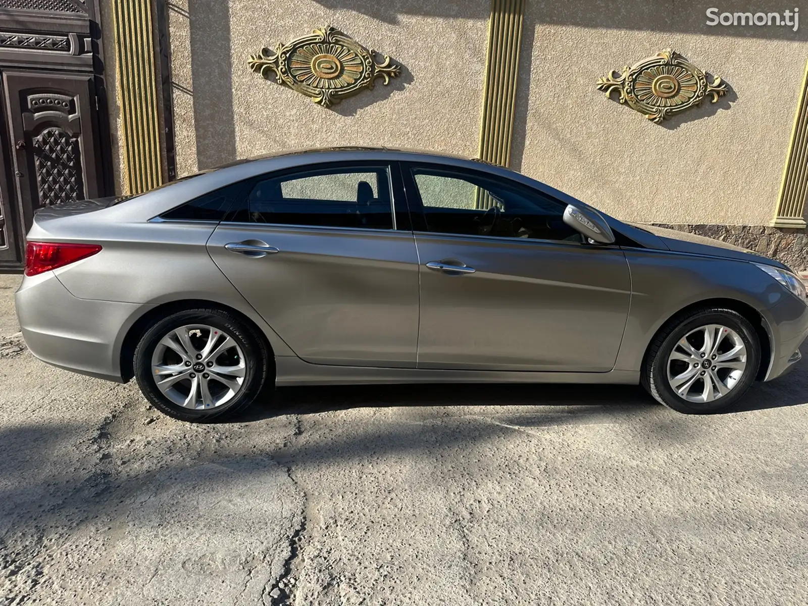 Hyundai Sonata, 2010-9