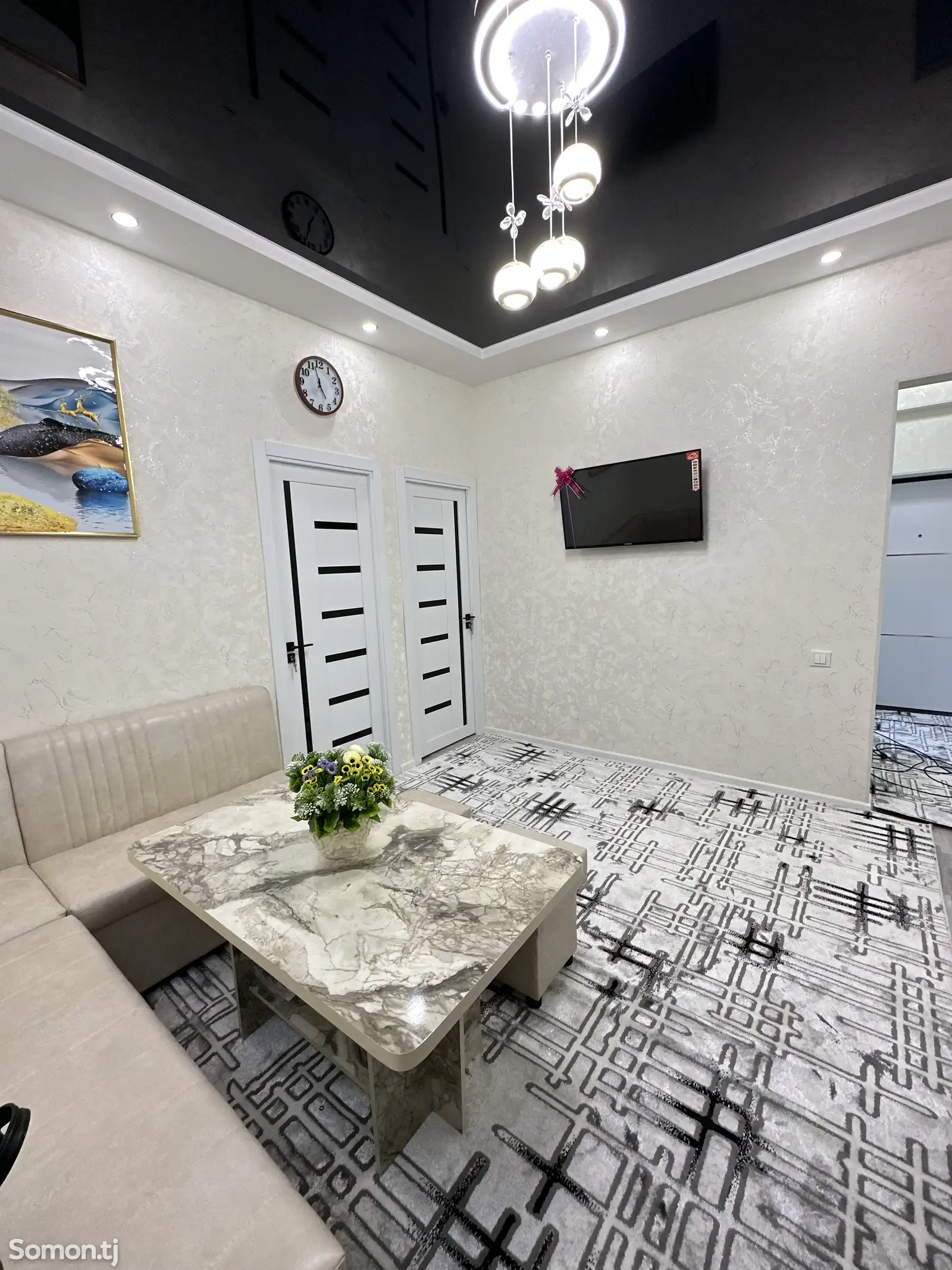 2-комн. квартира, Цокольный этаж, 40 м², 8 мкр-8