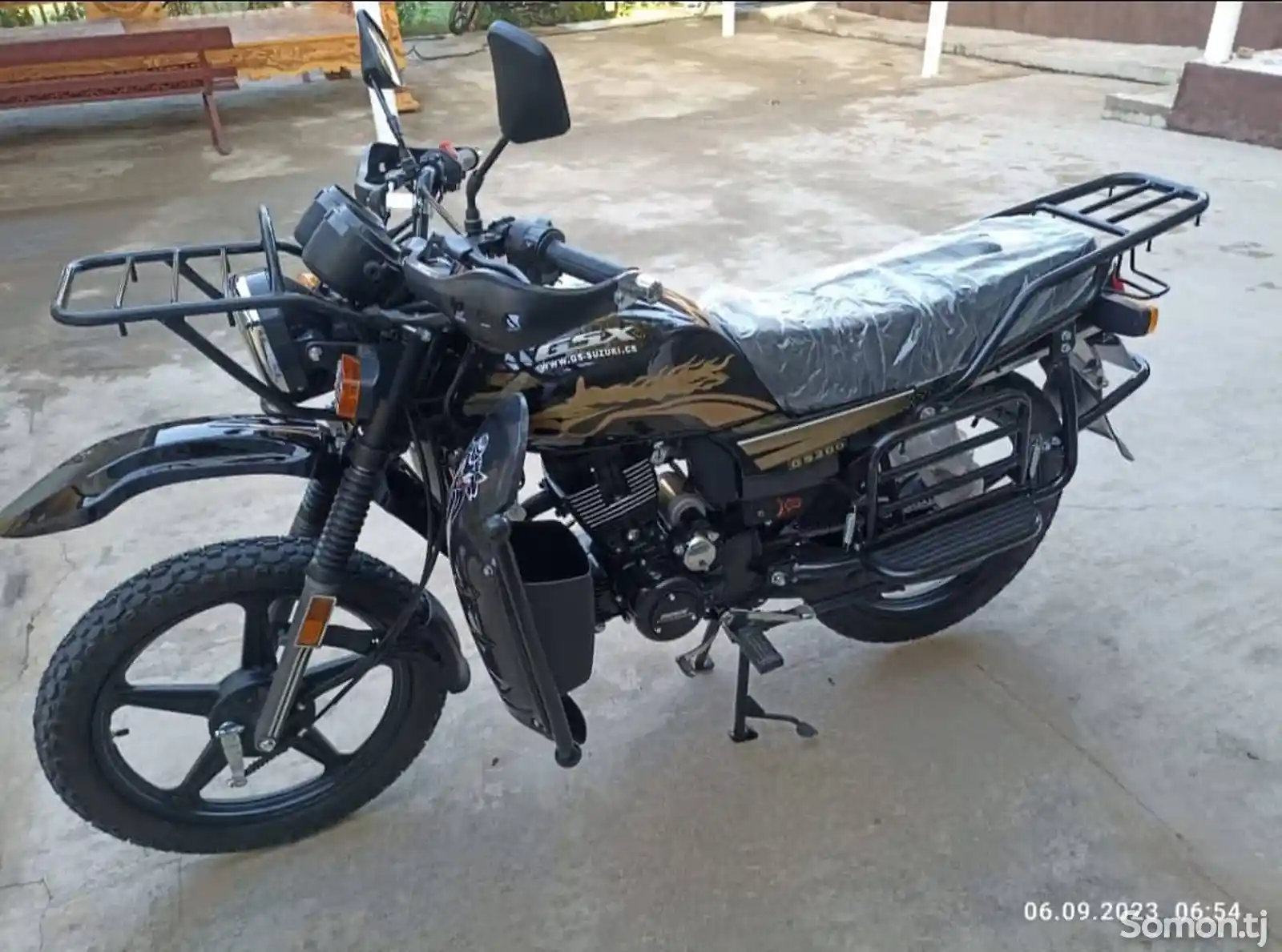 Мотоцикл GSX Suzuki 200-5