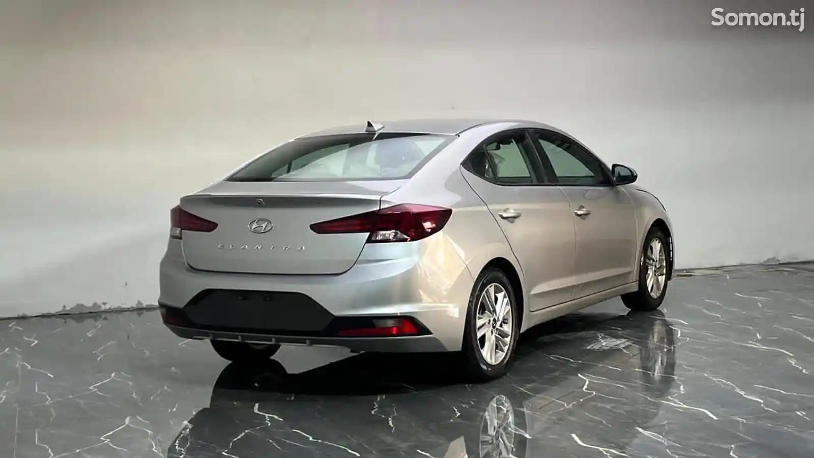 Hyundai Elantra, 2020-5
