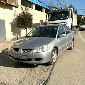 Mitsubishi Lancer, 2005