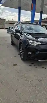 Toyota RAV 4, 2017-2