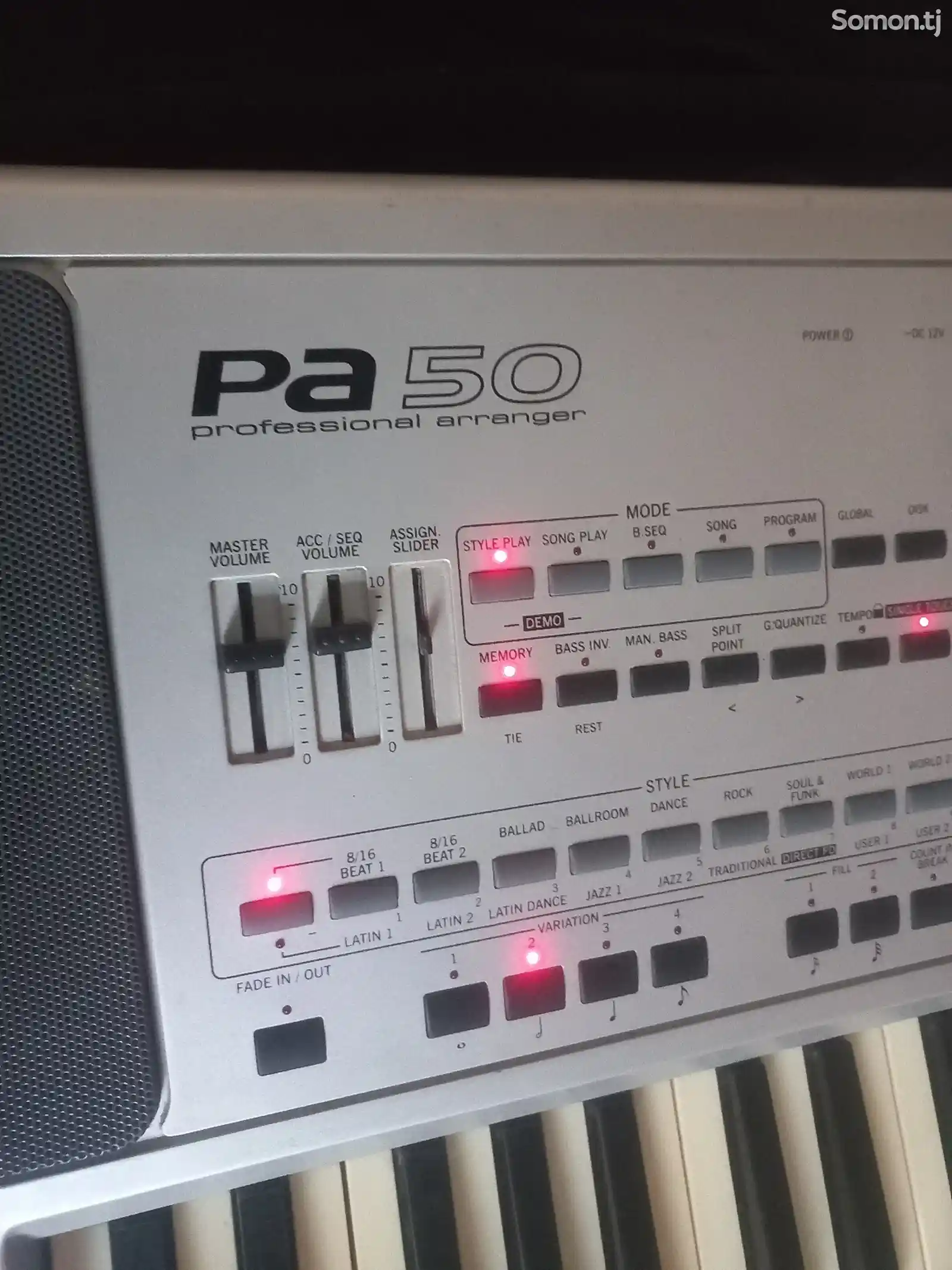 Синтезатор Korg Pa50-3