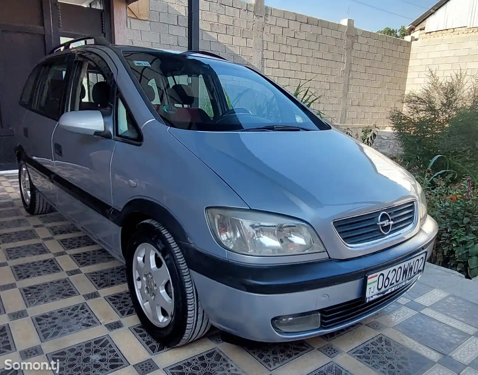 Opel Zafira, 2000-2