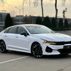 Kia Optima, 2022