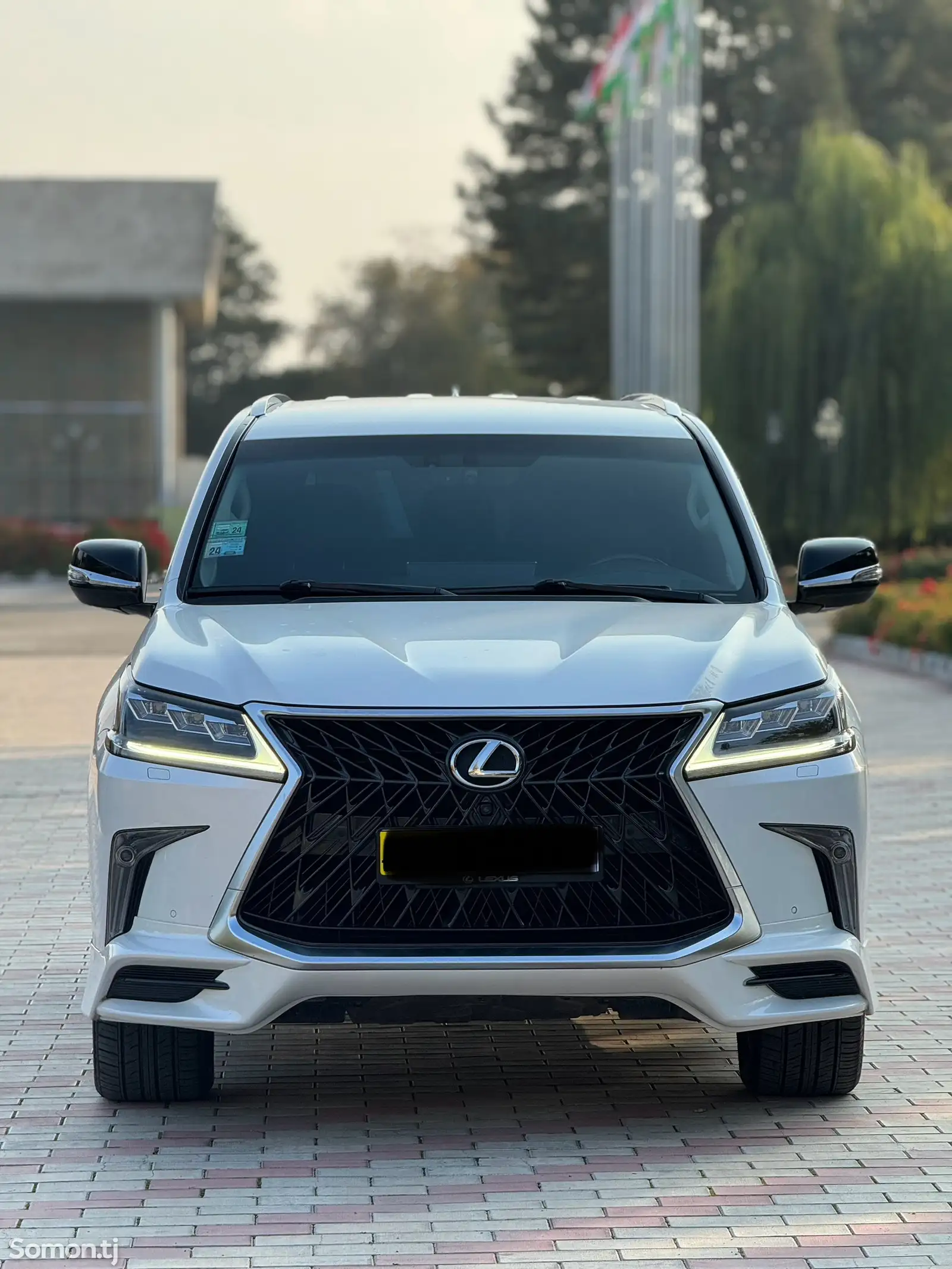 Lexus LX series, 2017-1