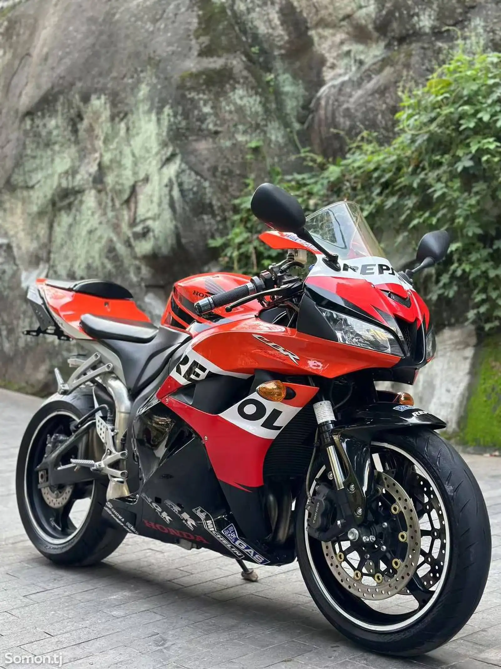 Honda CBR600RR-1