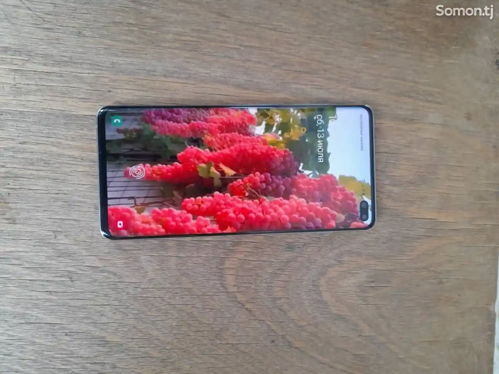 Samsung Galaxy S10+-2