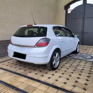 Opel Astra H, 2008