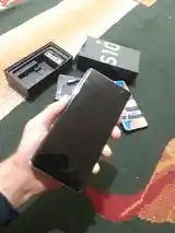 Samsung Galaxy S10 plus-2