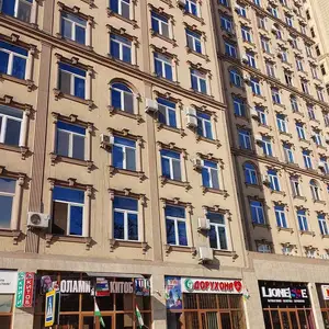 3-комн. квартира, 2 этаж, 84м², Шохмансур